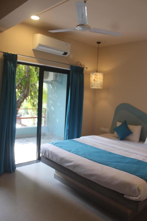 Seaprincess Guesthouse Anjuna Bagian luar foto
