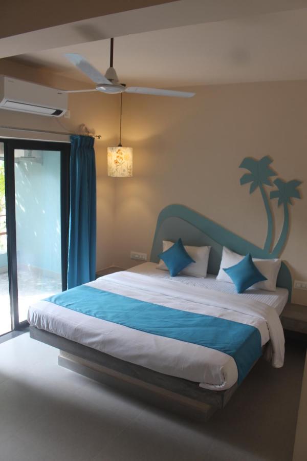 Seaprincess Guesthouse Anjuna Bagian luar foto