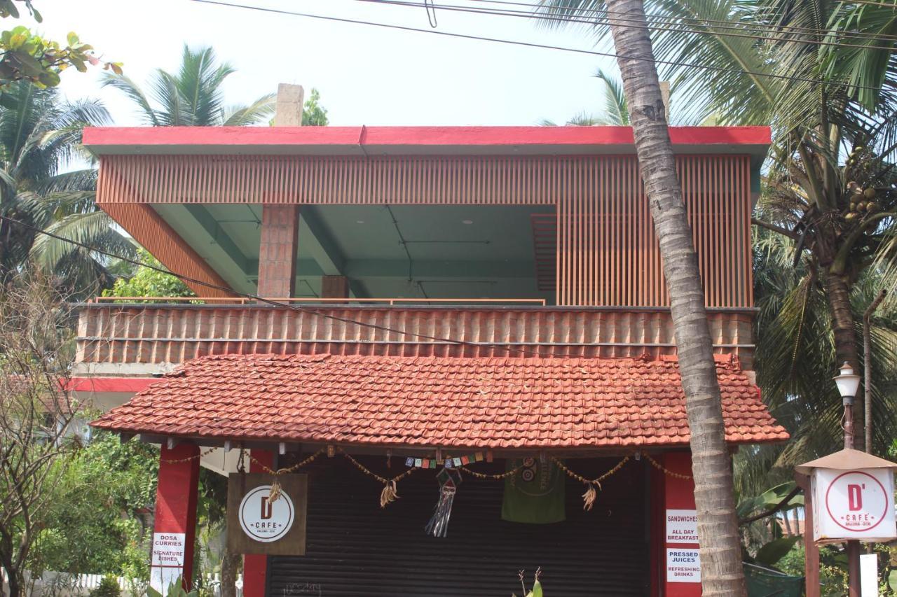 Seaprincess Guesthouse Anjuna Bagian luar foto