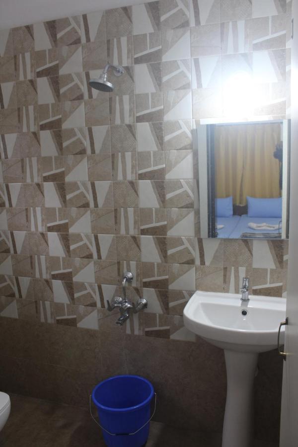 Seaprincess Guesthouse Anjuna Bagian luar foto