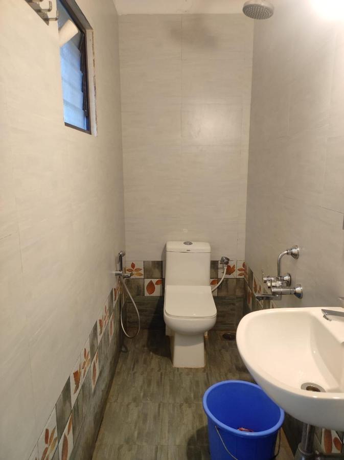 Seaprincess Guesthouse Anjuna Bagian luar foto