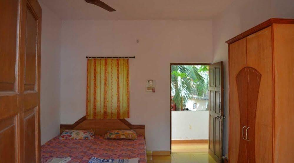 Seaprincess Guesthouse Anjuna Bagian luar foto